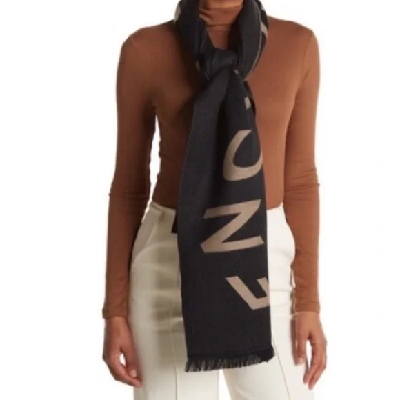 New Unisex Givenchy Logo Scarf - Picture 1 of 5